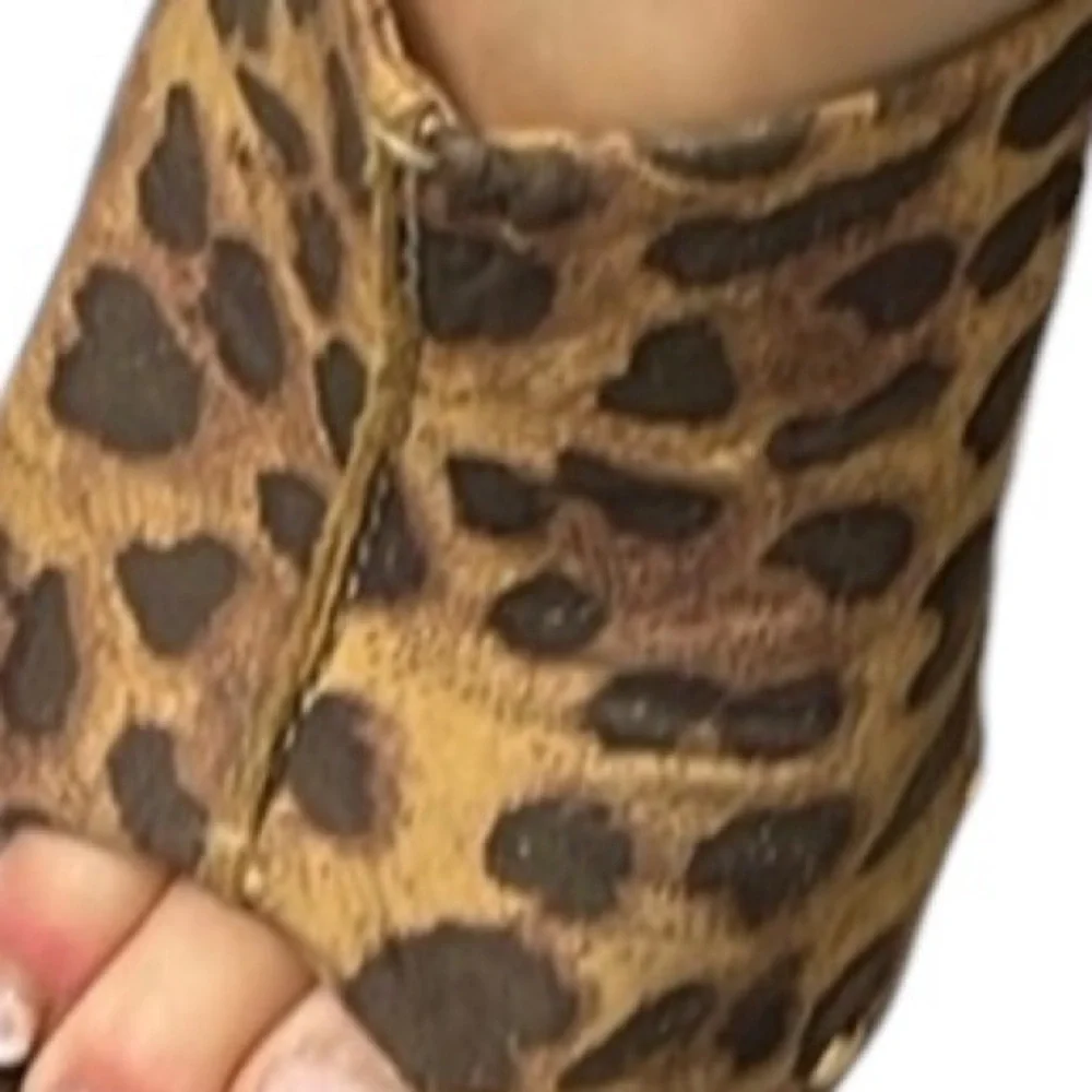 Micheal Kors size 10 leopard print platform wedge cork heel genuine leather